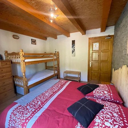 Le Chalet, chambres d hôtes, petit déjeuner inclus Roubion Exterior foto