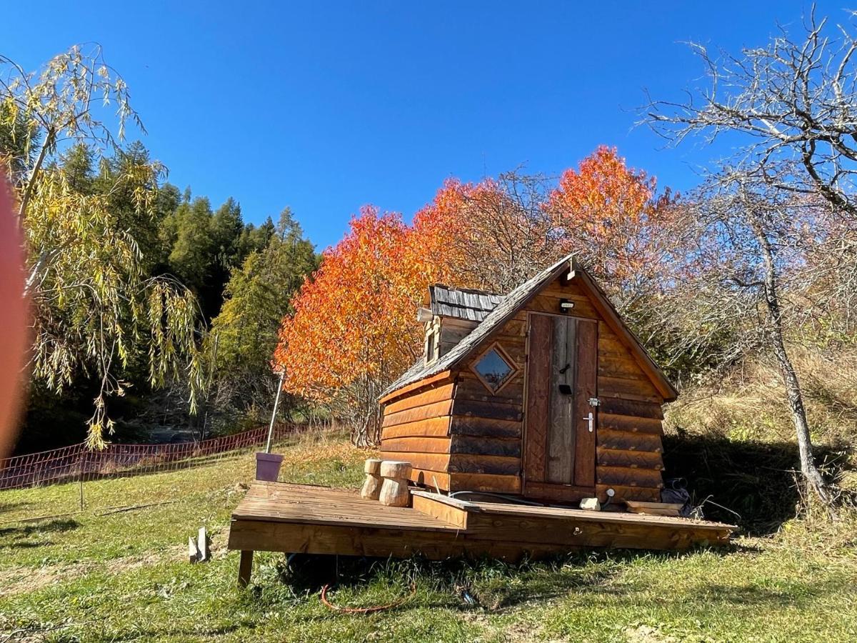 Le Chalet, chambres d hôtes, petit déjeuner inclus Roubion Exterior foto